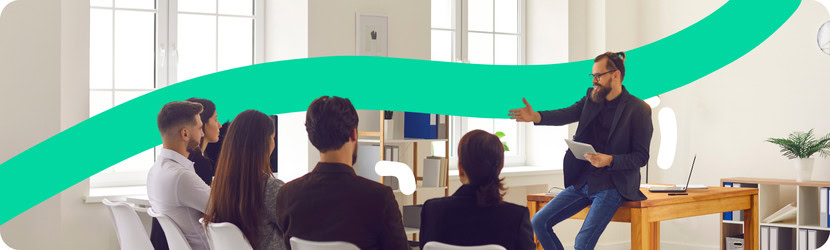 Réunion de personnes travaillant dans l'événementiel